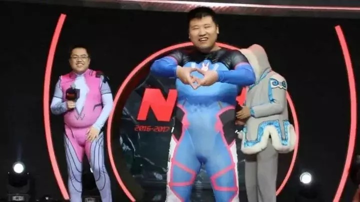 游民圈子